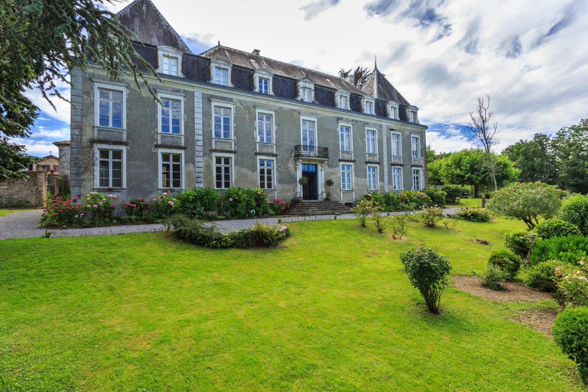 Chateau D'Estrac Hastingues Exterior foto