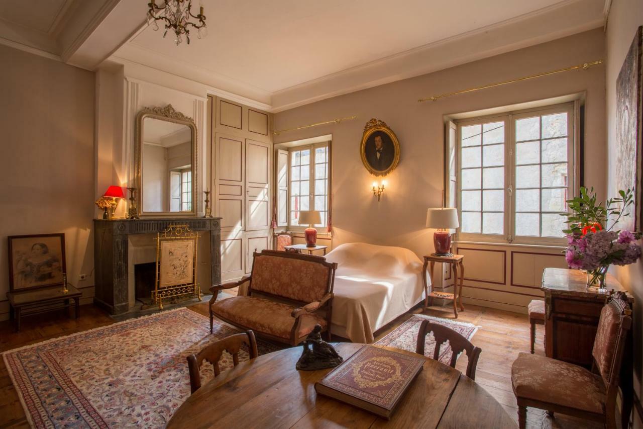 Chateau D'Estrac Hastingues Exterior foto